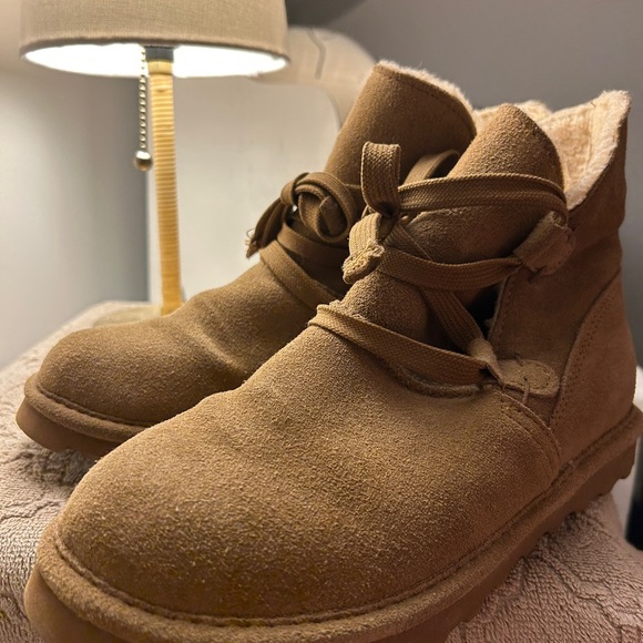 Bearpaw Zora 8 - Picture 6 of 11